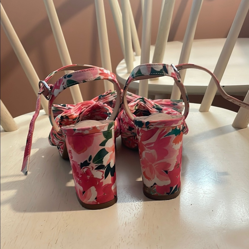 Kelly and Katie Floral Multicolor Heels - Picture 3 of 7